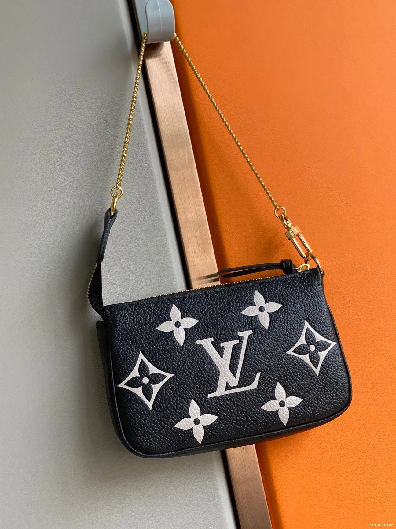 Repladies ACCESSOIRES VUITTON MINI POCHETTE LOUIS 0724